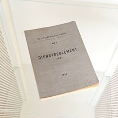 Vintage 1954 Swiss Army service regulation book, known as the Dienstreglement Collectable Militaria