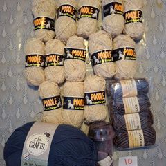 A Job Lot Of Knitting Wool For Jumpers And Cardigans No 10