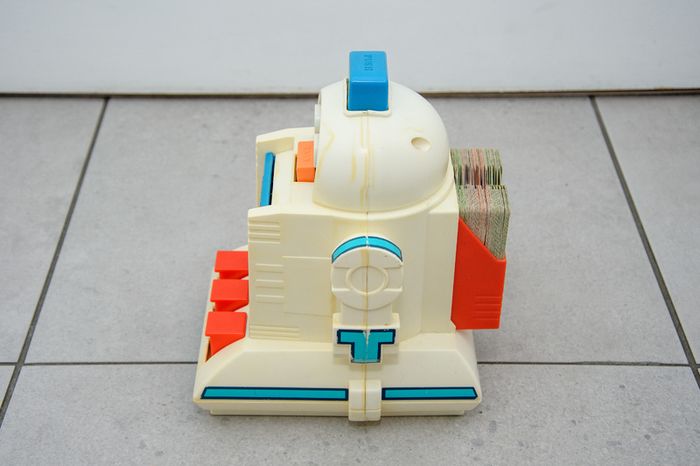 Vintage Toy 1986 Tomy Tomytime Talking Tutor Robot all 50 Cards