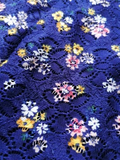 Girl's dress, 2-3 yrs