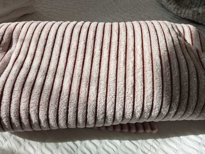 EMME Fleece Blanket / Throw Large 228 x 228 cm S