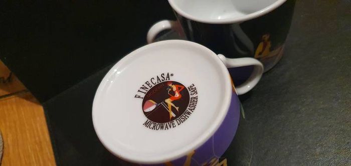 Retro Mugs