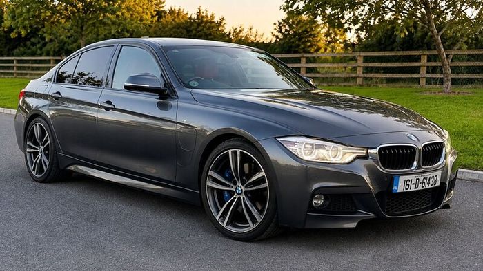 BMW 330e M Sport Plug-in Hybrid  2016