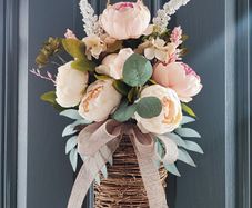 Unique door Wreaths.