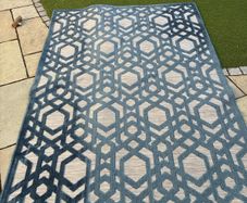 Rug