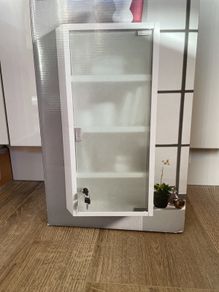 Medicine cabinet