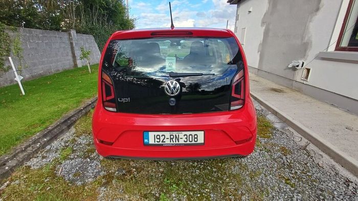 Volkswagen up! 2019