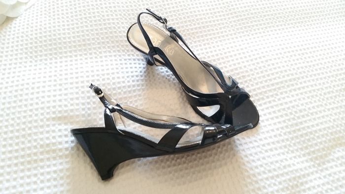 Black Tankka Sandals - Size 41