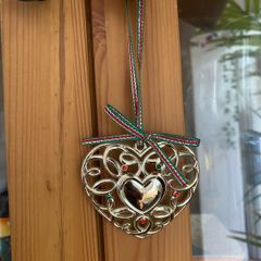 Newbridge Silverware Christmas tree decoration heart