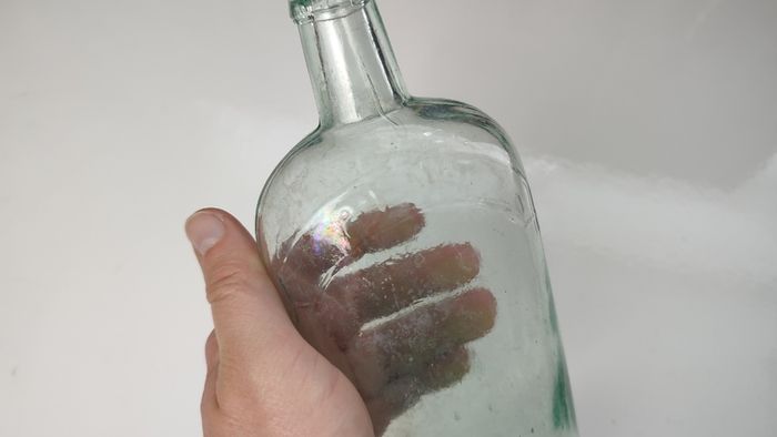 395 - Antique Imperial Pint Sea Glass Decorative Collectible Alcohol Bottle