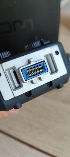 Zoom H6 Portable Handy Recorded with MSH-6 and XYH-6 microphones