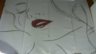 NEW Wallpaper - Line drawing of a beautiful lady with brown lips