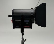 Rayzr 7 300B Bi Colour LED Fresnel Light