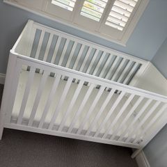 OVO cotbed with 'Mamas & Papas' mattress