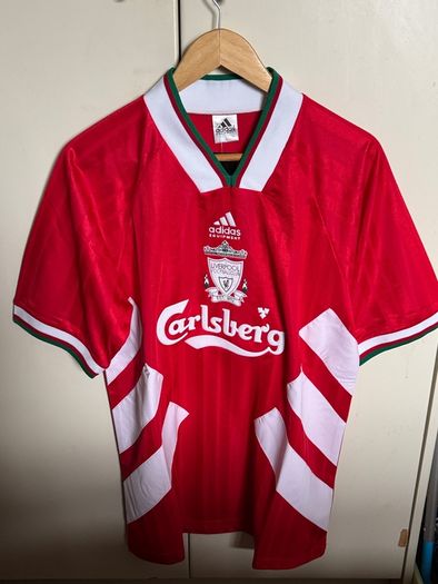liverpool jersey