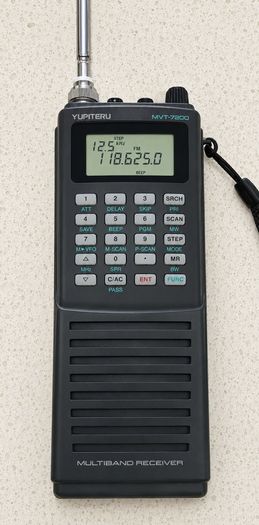 Yupiteru MVT-7200 Multi-band Reveiver scanner