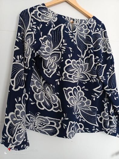 women's shirt. Size12