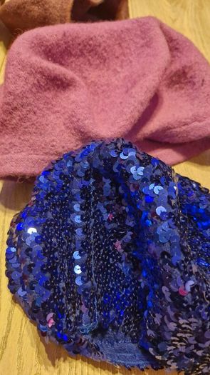 Bundle of hats