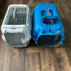 Sturdy pet carriers