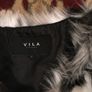 Vila Faux Fur Vest size-L, would fit size 12-14 Image 5