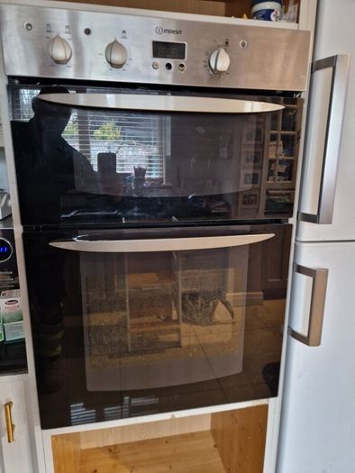 Indesit built in double oven