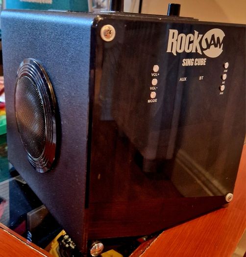 Rock Jam singing cube