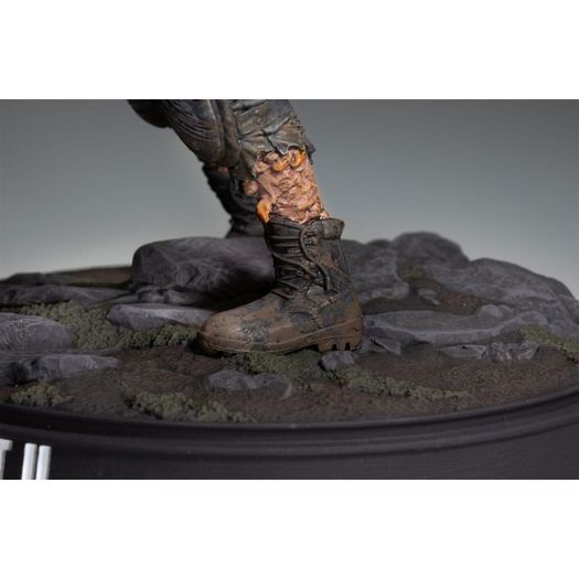 The Last of Us Part II  Dark Horse Collectibles Statues