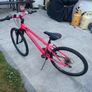 Girls bike in excellent condition Image 3