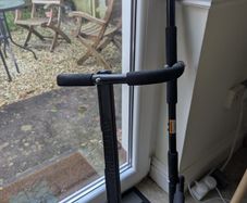 Pull up bar