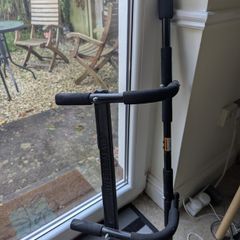 Pull up bar