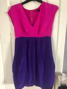 Ladies stunning dress size 10 with pockets