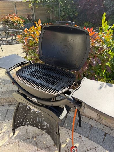 Weber q2000