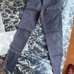 Bottoms Lab Chino