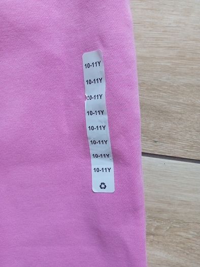 girls tracksuit    aged   10-11