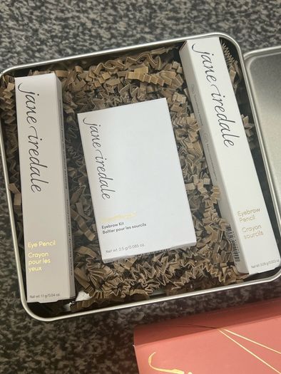 JANE IREDALE DAZZLE & SHINE BROW KIT - LIGHT perfect as Christmas present brand new