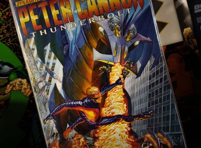 Peter Cannon ! Thunderbolt ! Issue #5 ! by Alex Ross ! 2013 ! by Dynamite Entertainment !