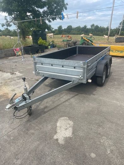 Car trailer