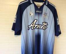 Dublin Jersey. Season 2004/2006. Official Oneills Dublin GAA Home Jersey. Authentic Original From 2004. Not A Modern Day Remake.