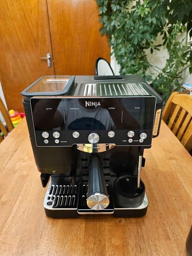 NINJA Luxe Cafe Premier Series ES601KBK Bean to Cup Coffee Machine Black