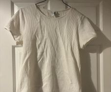 & other stories cream embossed tshirt size S