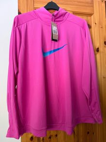 Plus size half zip nike top