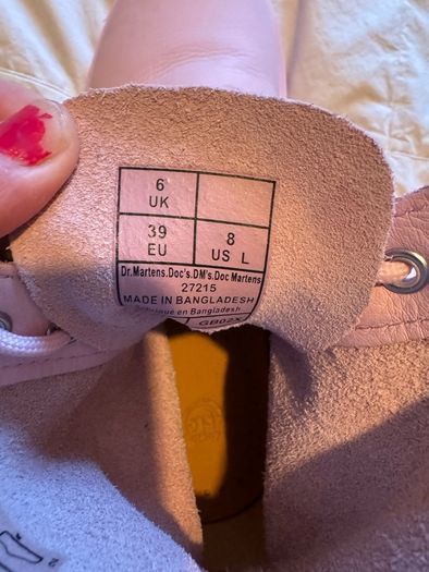 Dr. Martens - Baby Pink!