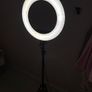 neewer LED ring light Image 3