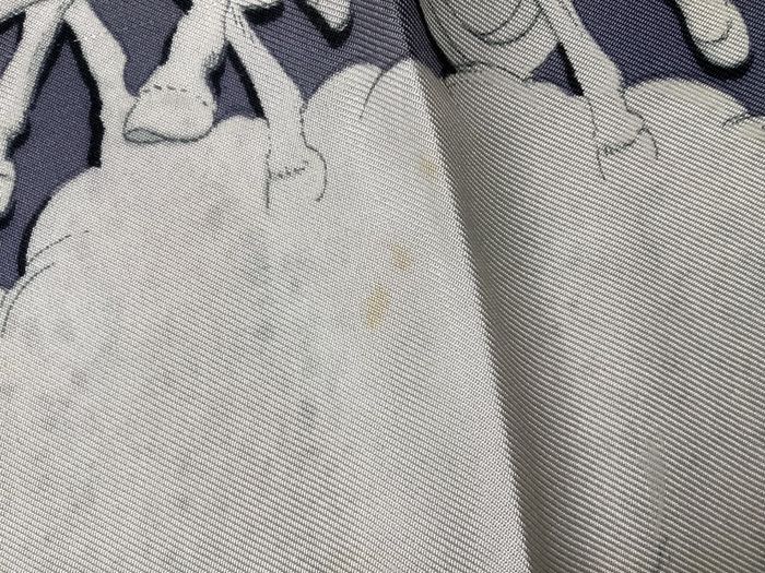 Hermes silk 90