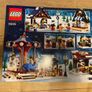 Lego 10235 - Winter Village Market Image 2