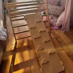 Pikler Triangle with Reversible Ramp/Slide - Excellent Condition