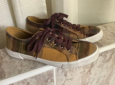 M&S Trainers