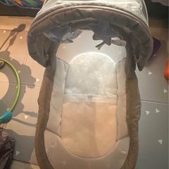 travel cot