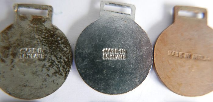 Vintage Collection FIAT Pins badges