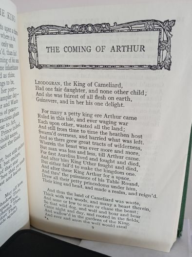 Idylls of the King by Alfred Lord Tennyson (GT860)